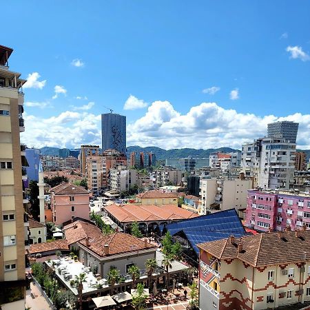 @Bazaar2 Apartment Tiranë Ngoại thất bức ảnh