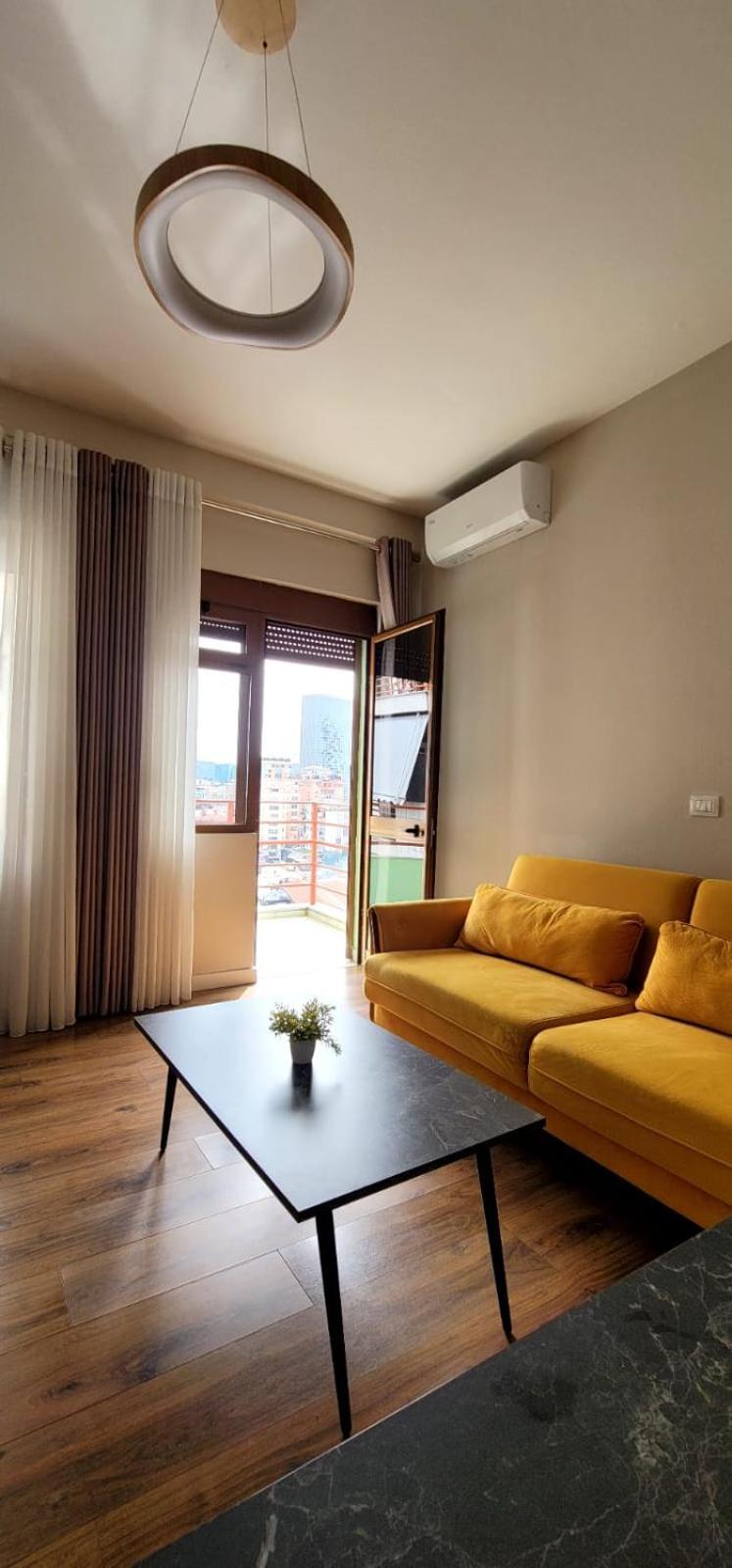 @Bazaar2 Apartment Tiranë Ngoại thất bức ảnh
